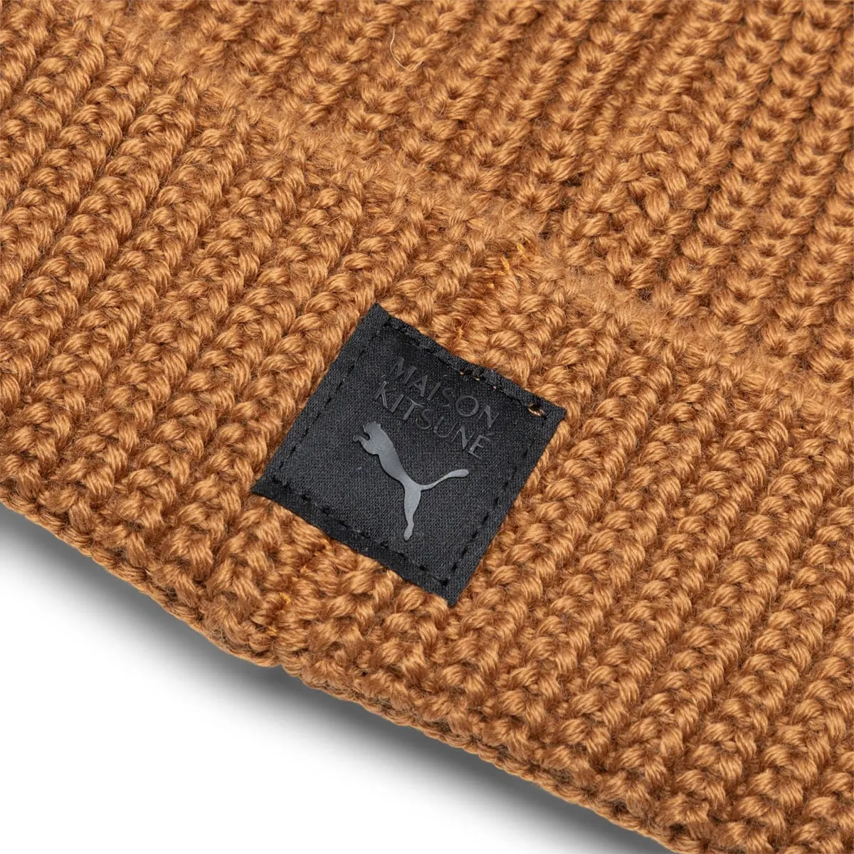 x Maison Kitsune FISHERMAN BEANIE